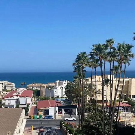 Sunny Seaview Apartamento